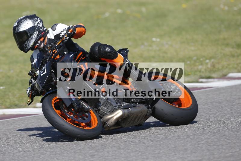 /10 20.04.2026  Pluess Moto Sport ADR/Freies Fahren/66